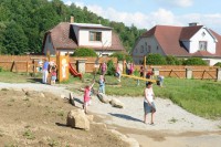 /album/fotogalerie-pohadkova-rise-fabula-kamenice-nad-lipou-zabavni-park/venkovni-detske-hriste2-jpg1/